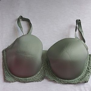 Victoria's secret bra